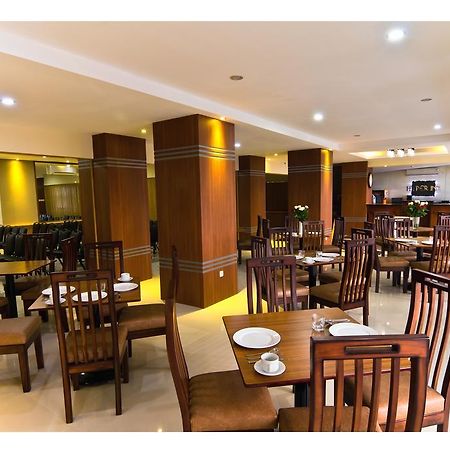 Hyper Inn Bandung Zewnętrze zdjęcie